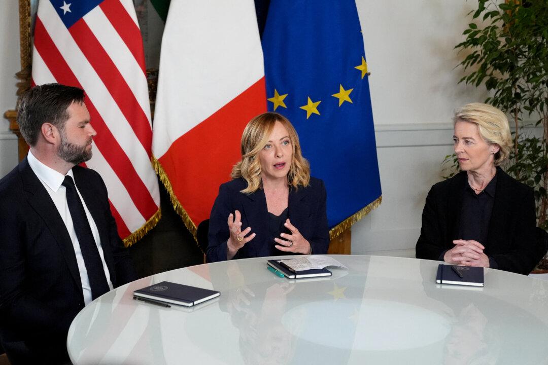 Vance Meets With EU President, Italian Prime Minister in Hopes of Fostering Trade Talks