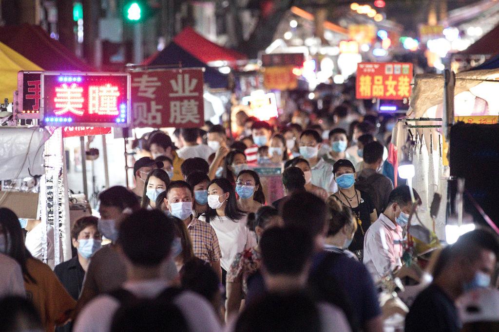 China Faces COVID-19 Resurgence With Symptoms of Sharp, Burning Sore Throat