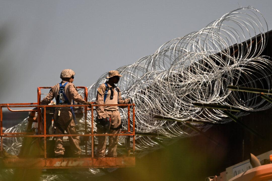 More Than 1,000 Troops Sent to Secure Southern Border in Latest Deployment