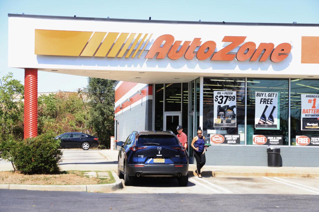 AutoZone’s Profit Margins Shrink, Company Remains Confident in Market-Share Growth