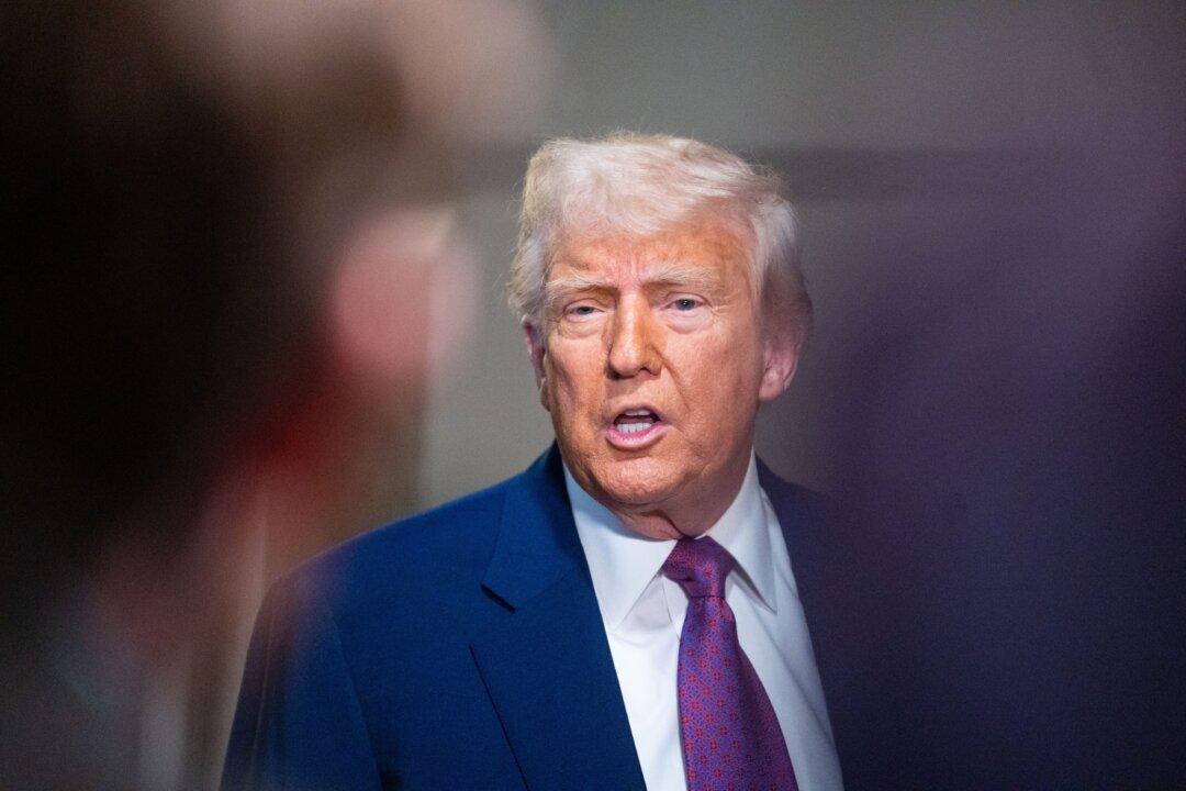 Trump Says China ‘Totally Violated’ Tariff Agreement