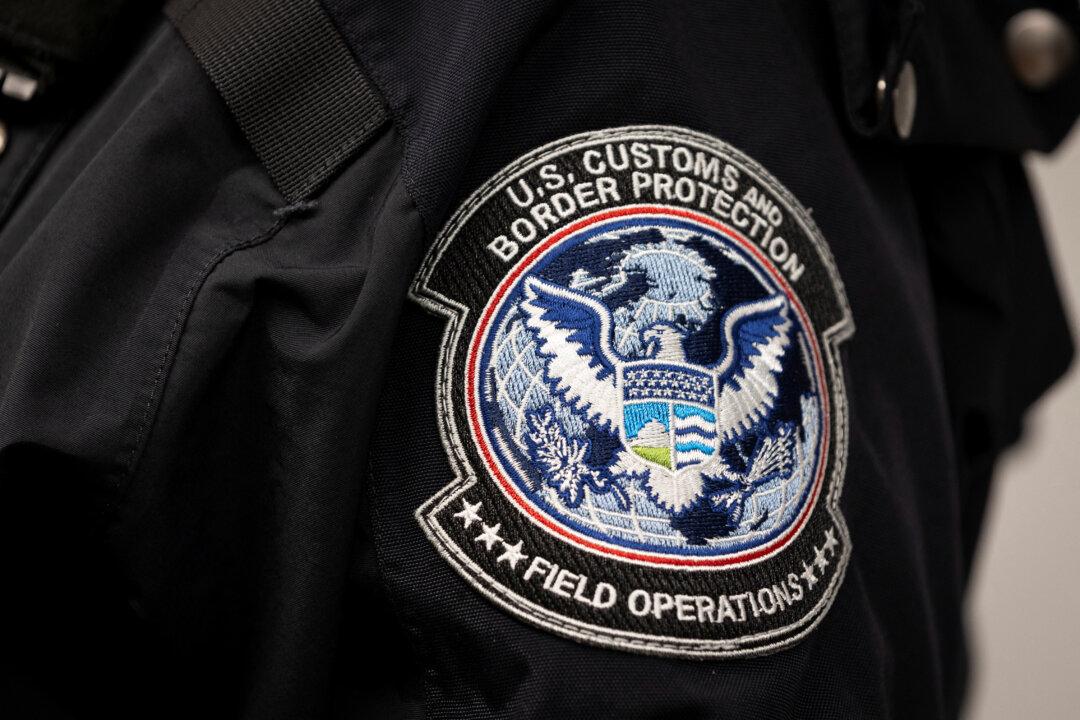 Trump Unveils Accelerated Deportation Drive With 20,000 More Officers, UN Agreement