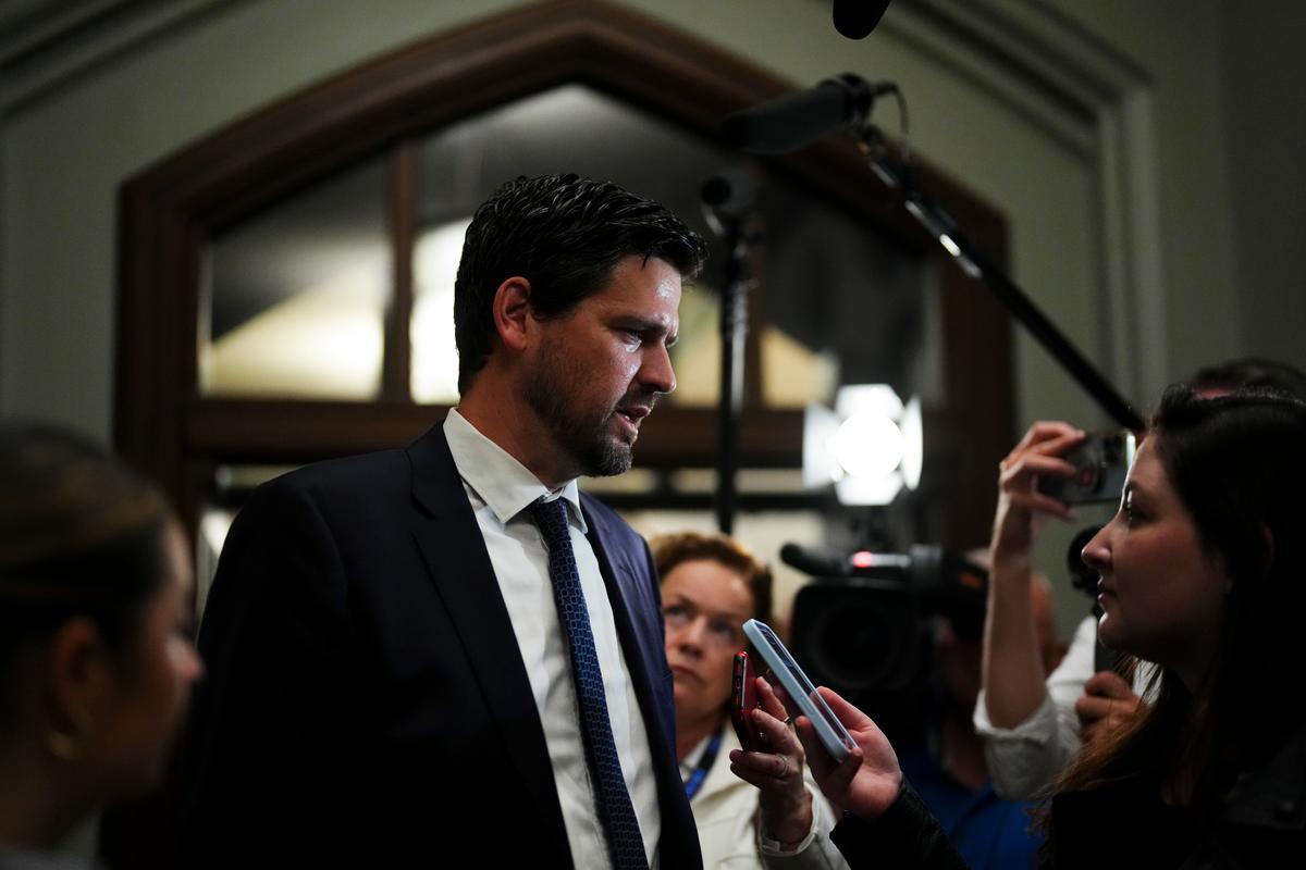 Liberals Taking ‘Fresh’ Look at Online Harms Bill, Justice Minister Says