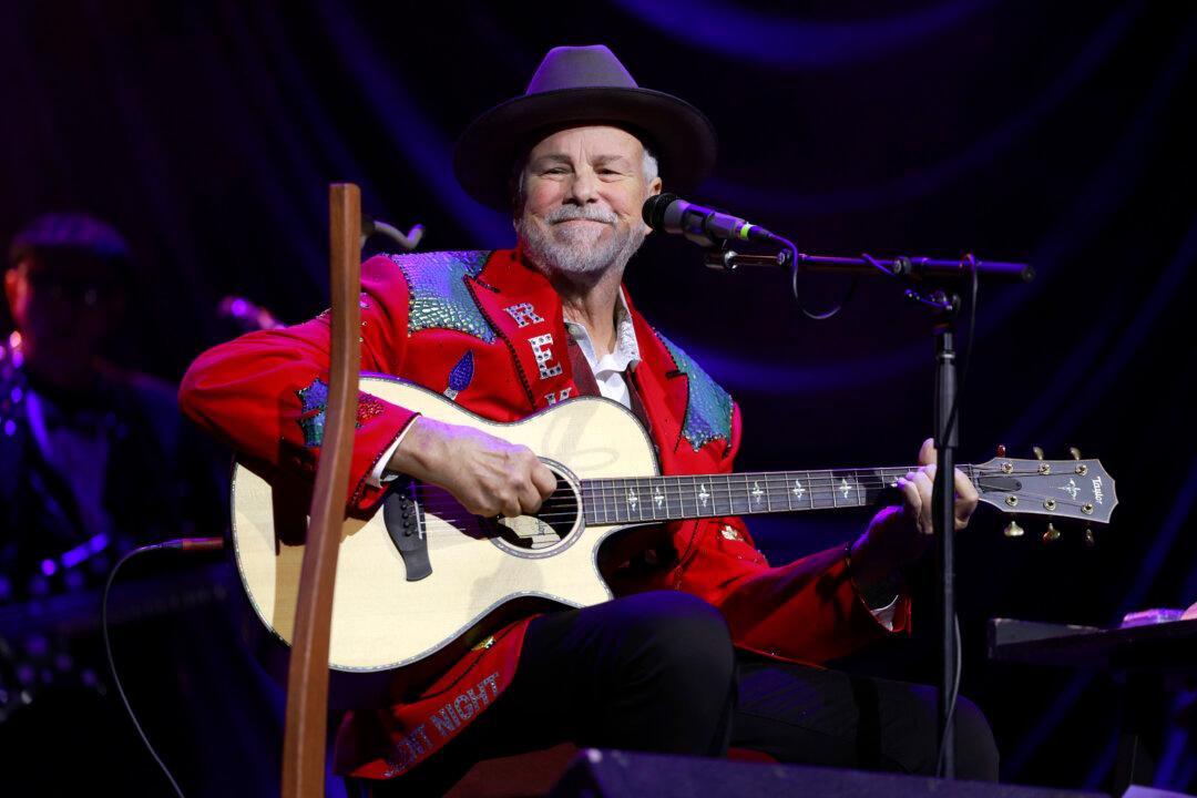 Country Singer Robert Earl Keen Unveils Lineup for Texas Flood Benefit Concert