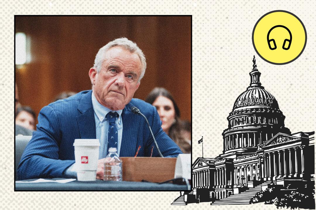 Support to Ban Drug Ads Gains Bipartisan Momentum