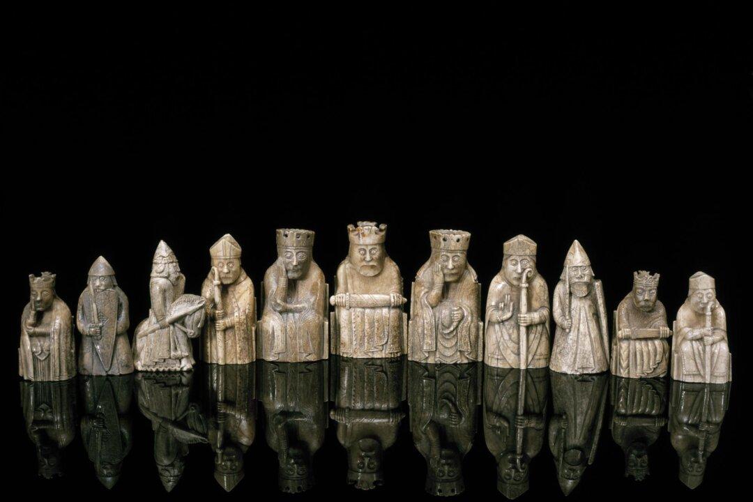 Checkmate: Capturing the Tale of the Lewis Chessmen