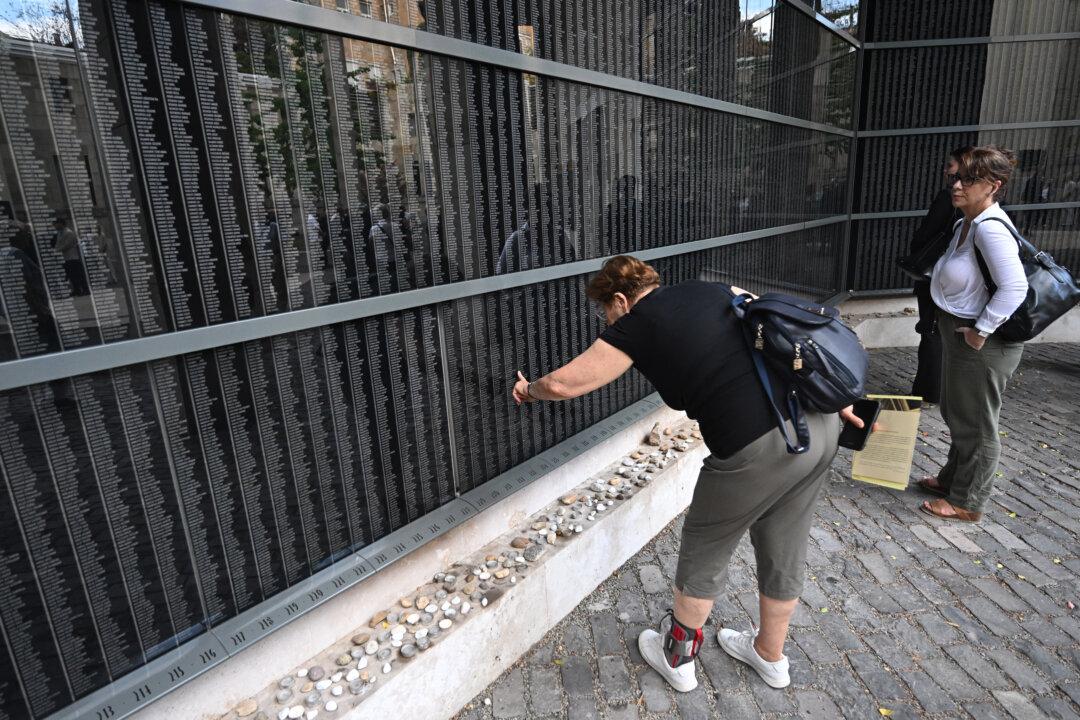 ‘The Last Days’: Hungarians Haunted by the Holocaust