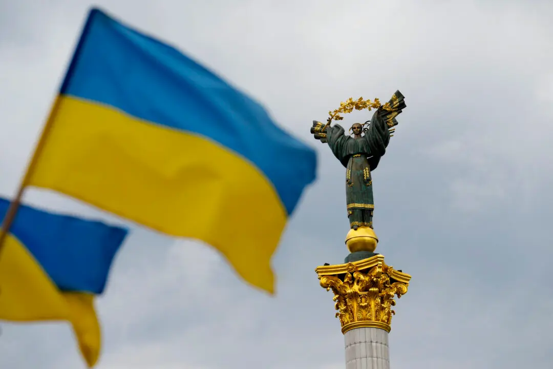 Russian Overnight Strikes Kill 6 in Ukraine