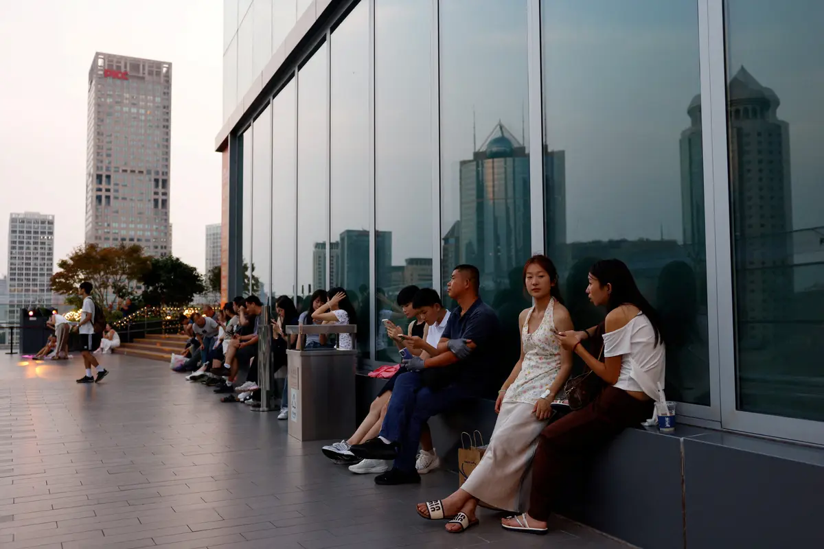 Chinese Regime Widely Monitors Public Wi-Fi in China to Expand Surveillance; Expert Advises Against Connecting