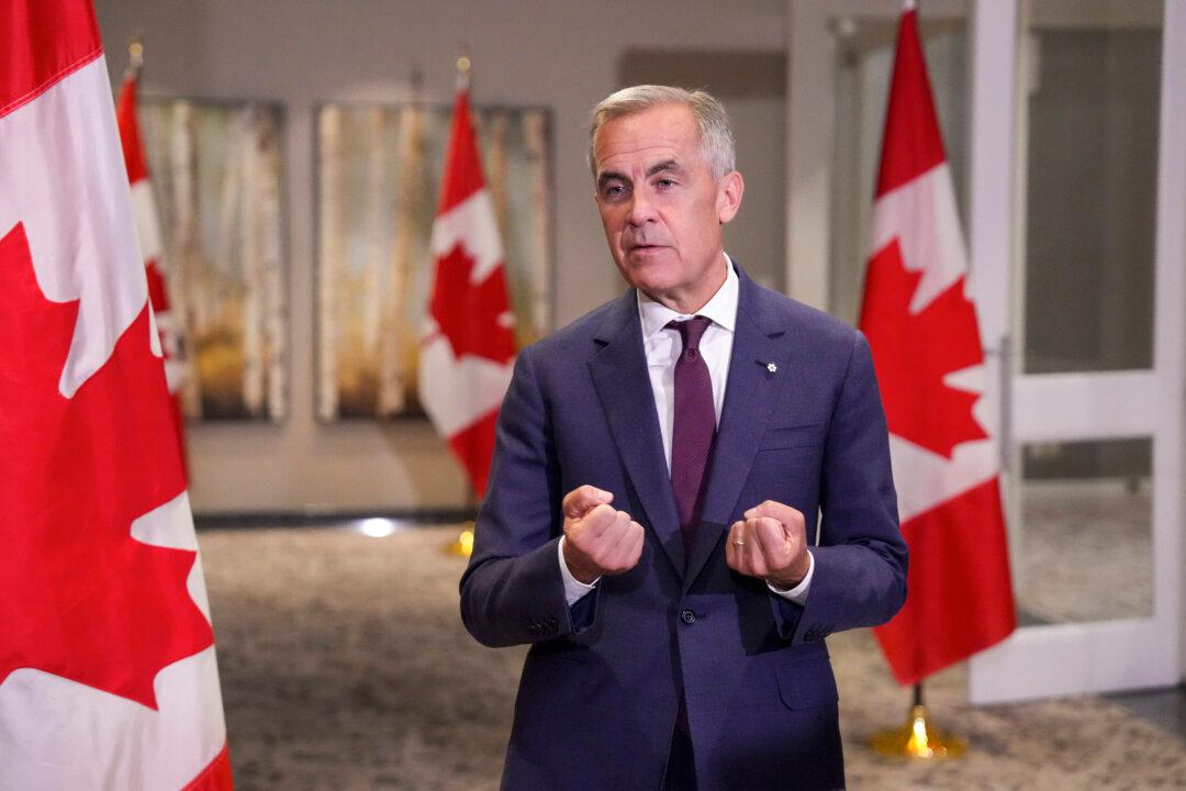 Carney Says He Expects ‘Small Agreements’ After ‘Good’ Call With Trump