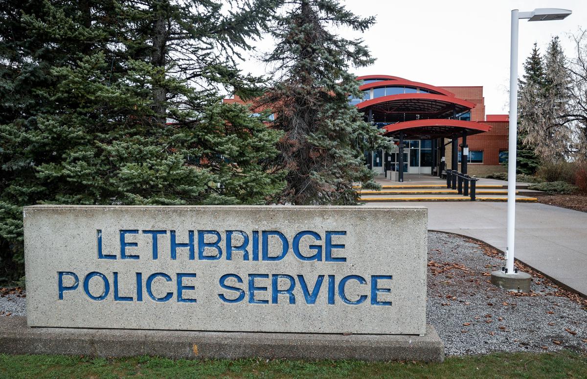 Charges Laid Against Lethbridge Man Accused of Impersonating Police Officer