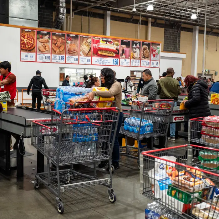 US Annual Inflation Rate Slows Sharply to 2.4 Percent in January