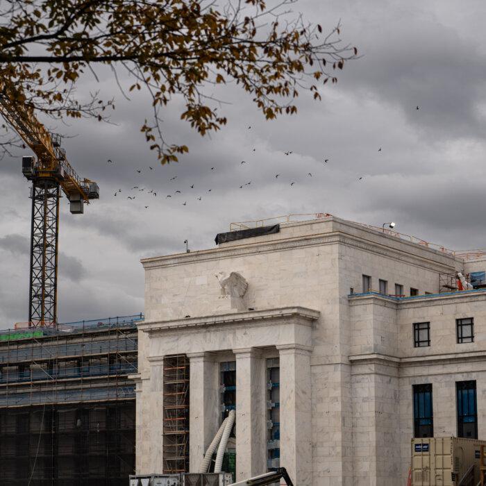 Trump Says Warsh and Hassett Are His Top Picks to Lead the Fed