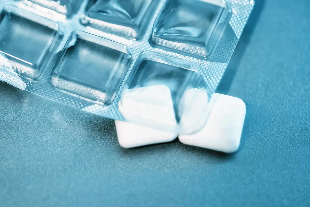 Fast Energy, Faster Absorption: The Safety Questions Around Caffeine Gum thumbnail