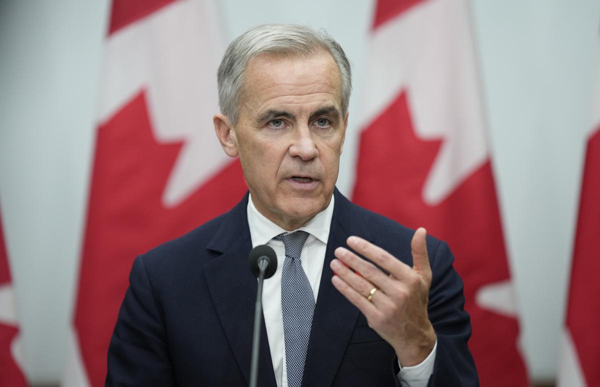 Carney Says He Discussed Foreign Interference at Meeting With China’s Xi During APEC Summit