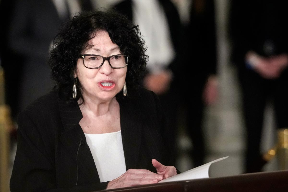 Sotomayor Apologizes After Criticizing Kavanaugh Over Immigration Case