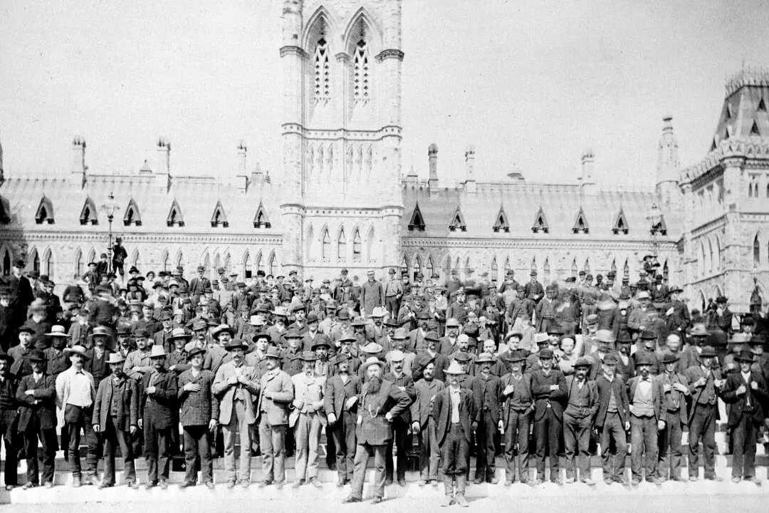 The War Heroes Canada Forgets to Remember