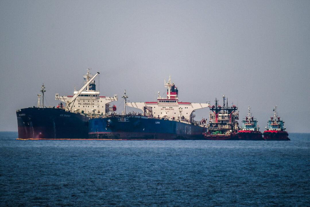 China Leads Authoritarian Nations in Evading US Sanctions, Controls: Report Finds