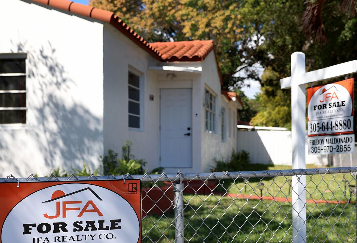 Number of US Home Sellers Hits Highest Level in 6 Years in May: Report