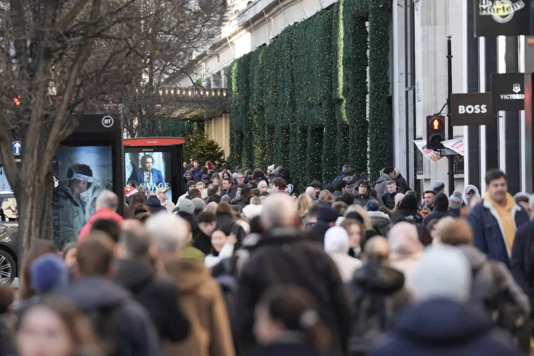 Net Migration Fell More Sharply Than Initially Estimated, Figures Show