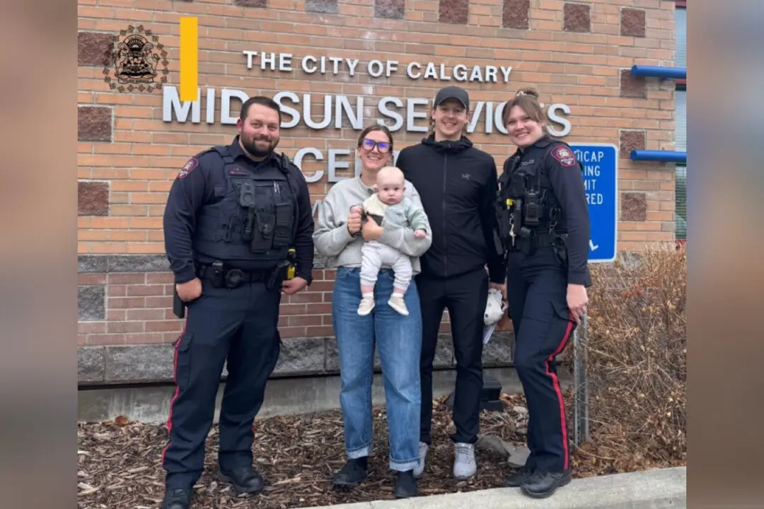 Calgary Police Officers Help Save 4-Day-Old Baby in Medical Distress