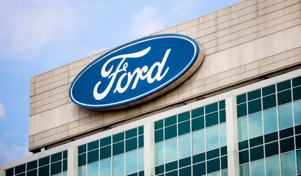 Lawmakers Probe Ford Over Chinese Battery Partnership