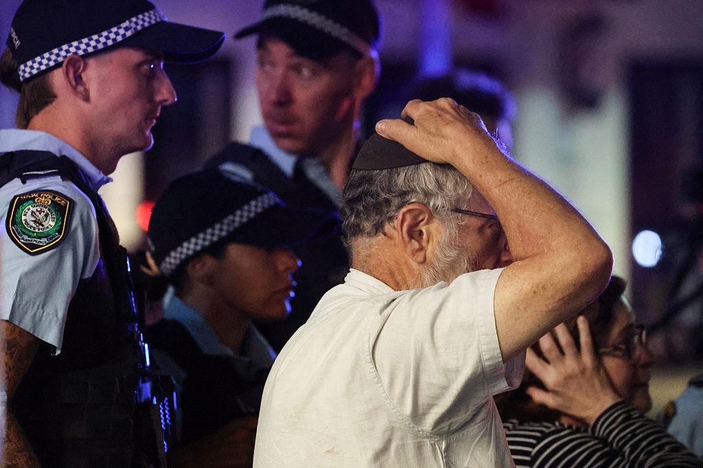 Anti-Semitism ‘Plaguing’ Australia: Israeli President Responds to Sydney Terrorist Shooting Attack