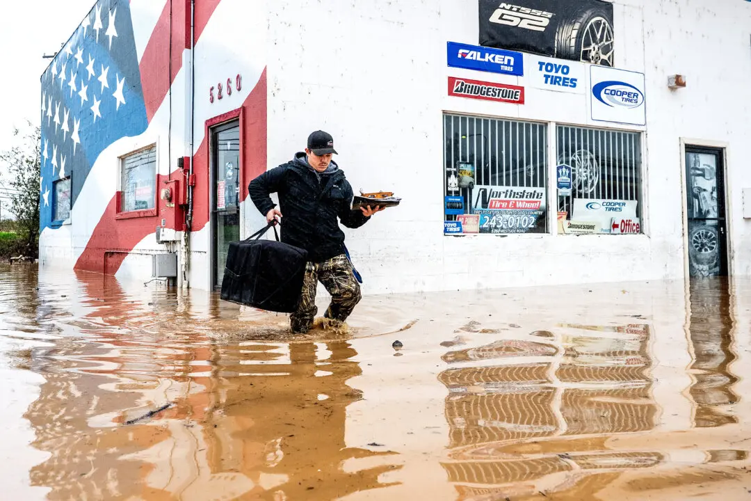 Flash Flooding in Northern California Leads to Soaked Roads, Water Rescues, and 1 Death