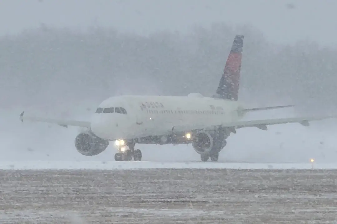 Winter Weather Cancels Over 1,000 Flights Across US