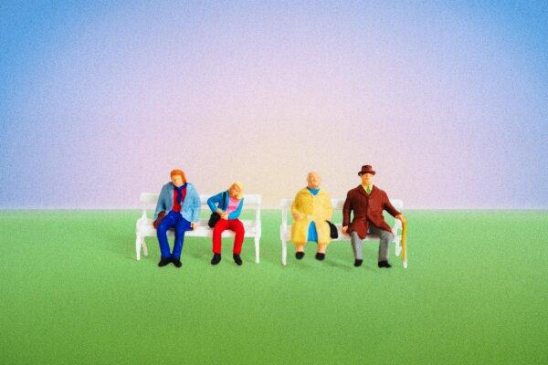 8 Habits of People Who Age Gracefully