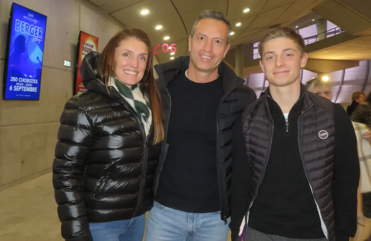 Rouen Audience Praises Shen Yun for Celebrating Tradition, Exposing Persecution