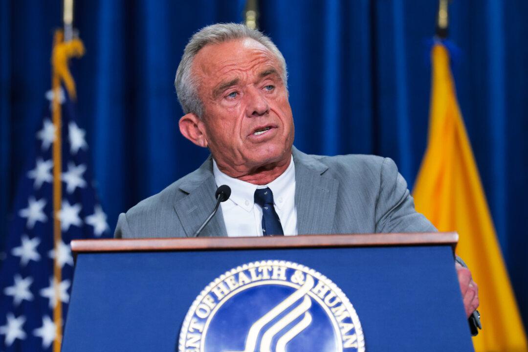 RFK Jr. Appoints 2 New Members to CDC Vaccine Advisory Panel