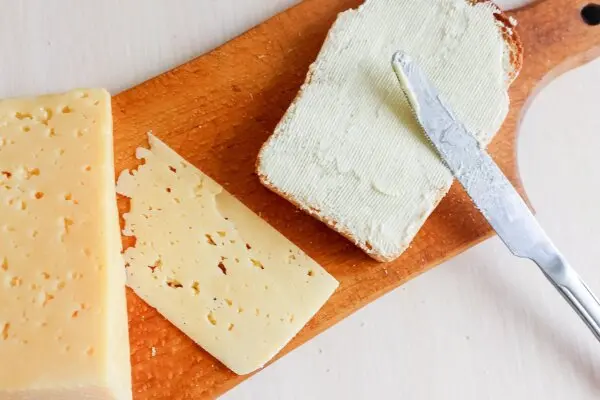 Why 2 People Cutting Back on Butter and Cheese Could Have Different Results