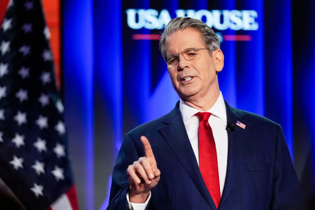 Bessent Says US–Europe Relationship Has ‘Never Been Closer,’ Amid Trump’s Greenland Push