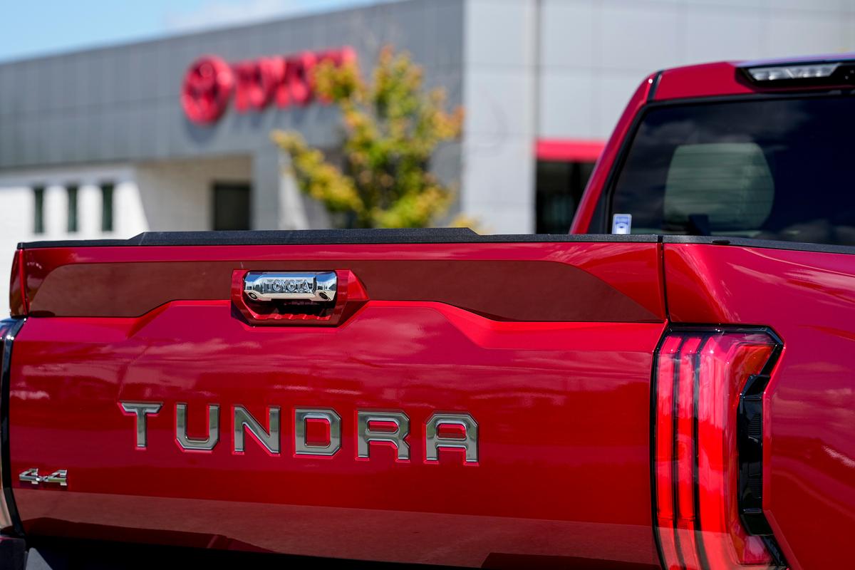 Toyota Recalls 43,500 Tundra Vehicles, Says Debris in Engine May Cause Stalls