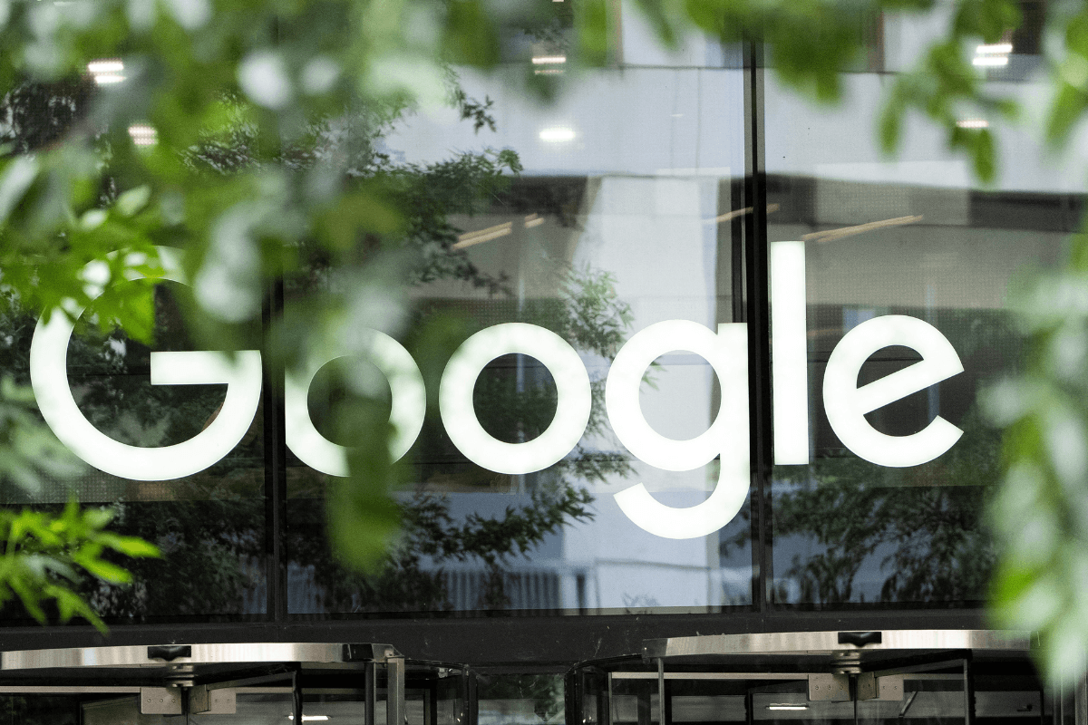 Google in Talks With SpaceX, Others About Future Launches for Project Suncatcher