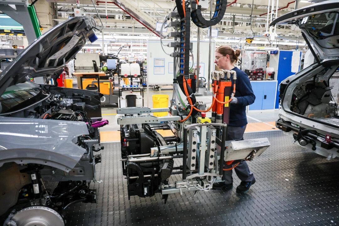 EU Eases Carbon Market Rules to Take Pressure off Industry