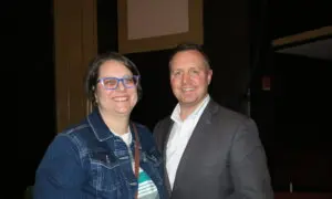 Couple Is in Awe of Shen Yun’s Presentation of Chinese Culture