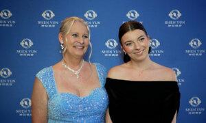 Alabama Theatergoer Says ‘Totally Blown Away’ by Shen Yun