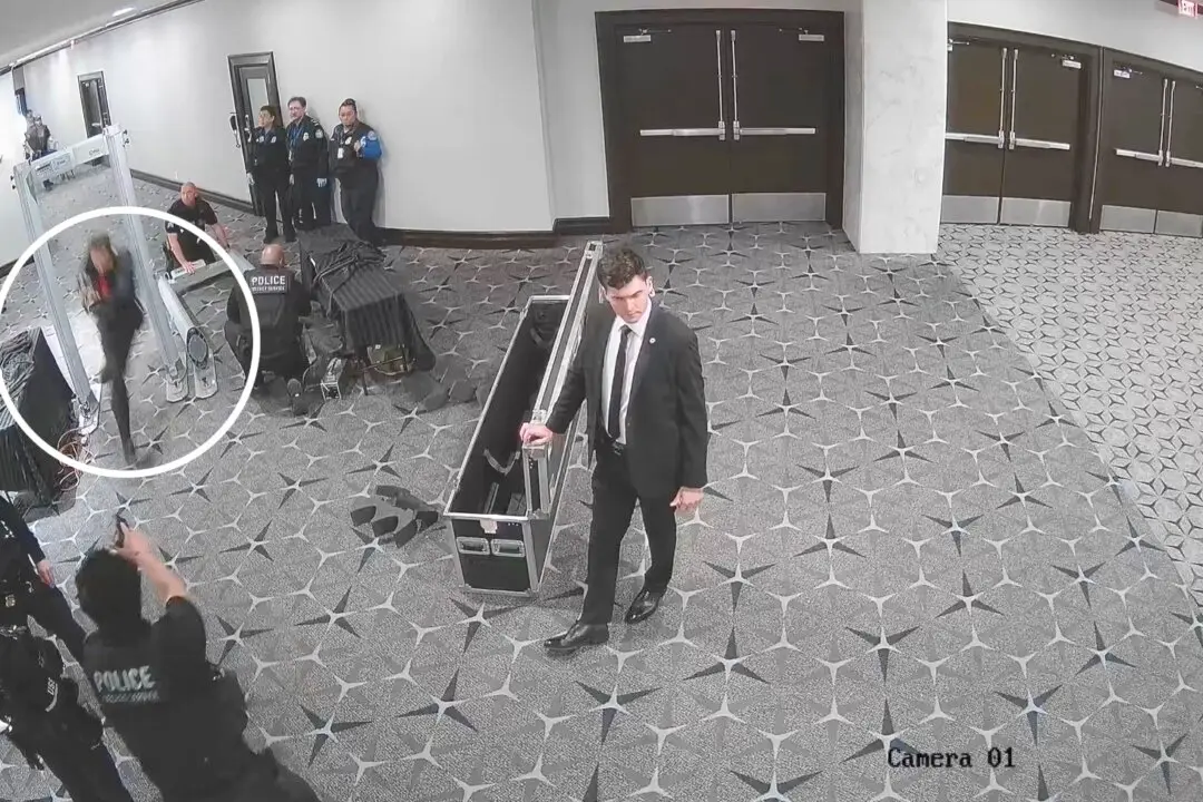 Trump Says Agent Shot at Correspondents’ Dinner Was Not Hit by Friendly Fire