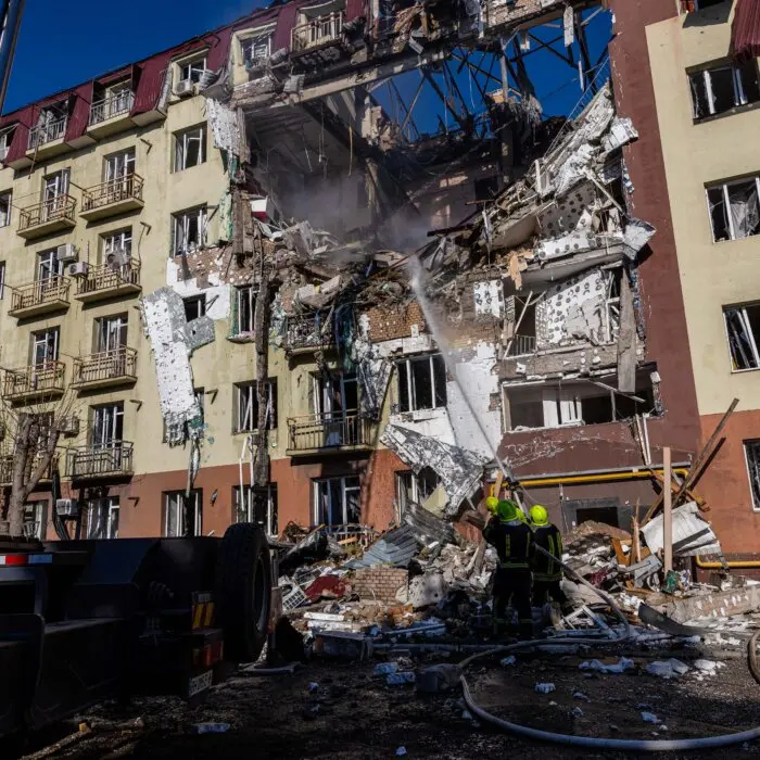 Trump Announces 3-Day Ceasefire in Russia–Ukraine War