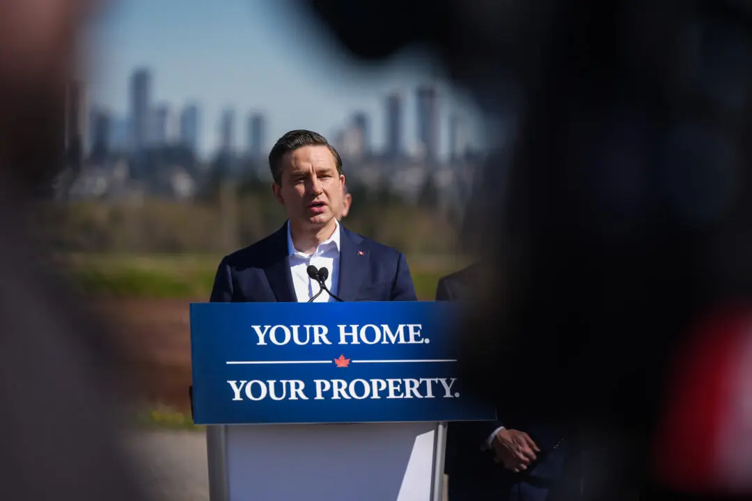 Poilievre Opposes Federal Ratification of K'ómoks First Nation Treaty, Citing Property Rights Concerns