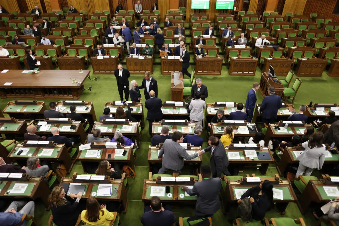Conservative MP Details How Liberals Tried to Persuade Her to Cross the Floor