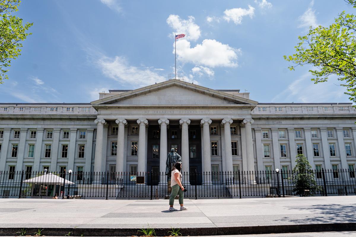 Average Federal Tax Refund Is More Than $3,400