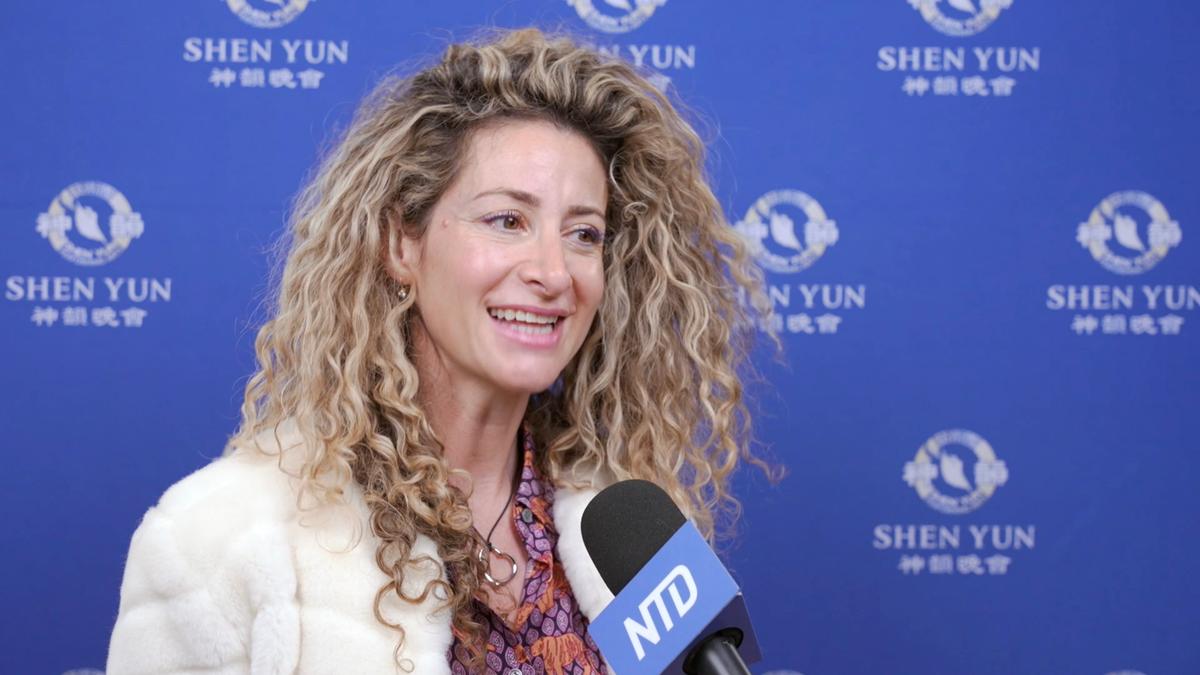 Speech Language Pathologist Is ‘Mesmerized’ by Shen Yun