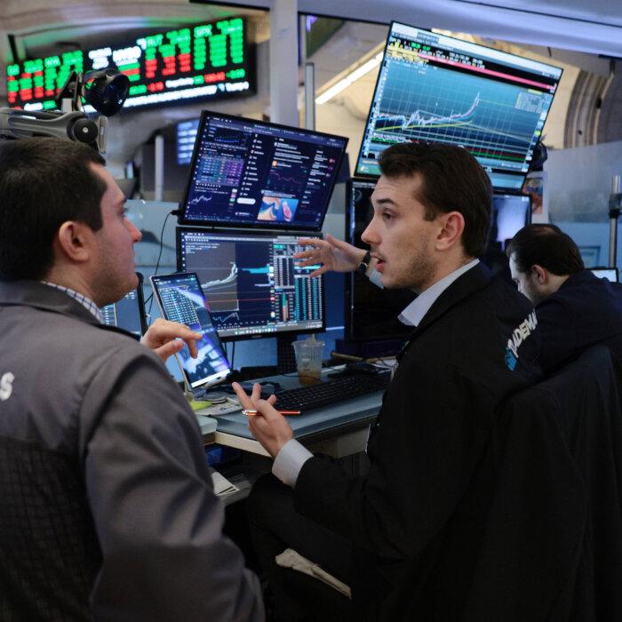 Stocks Mixed as Wall Street Rebounds, Oil Stays Elevated Amid Iran War Risks