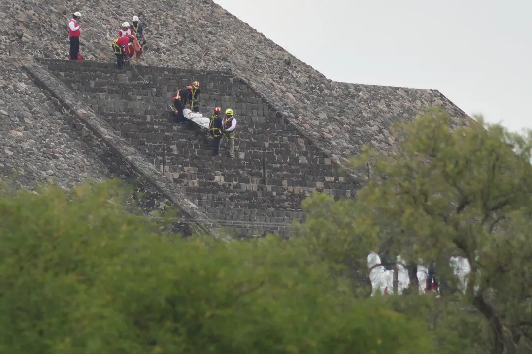 Canadian Tourist Killed, Another Injured After Gunman Opens Fire at Mexico Pyramids