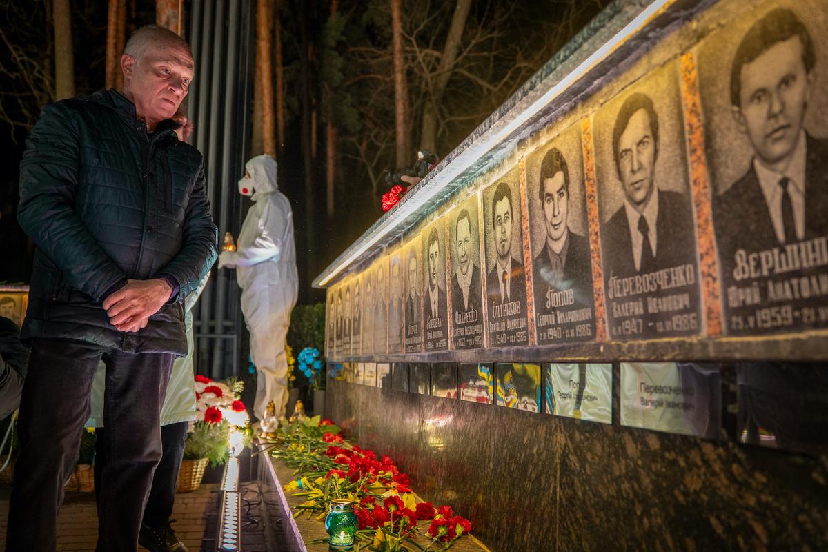 At Least 16 Dead in Strikes as Chernobyl Anniversary Highlights Nuclear Risks of Russia-Ukraine War
