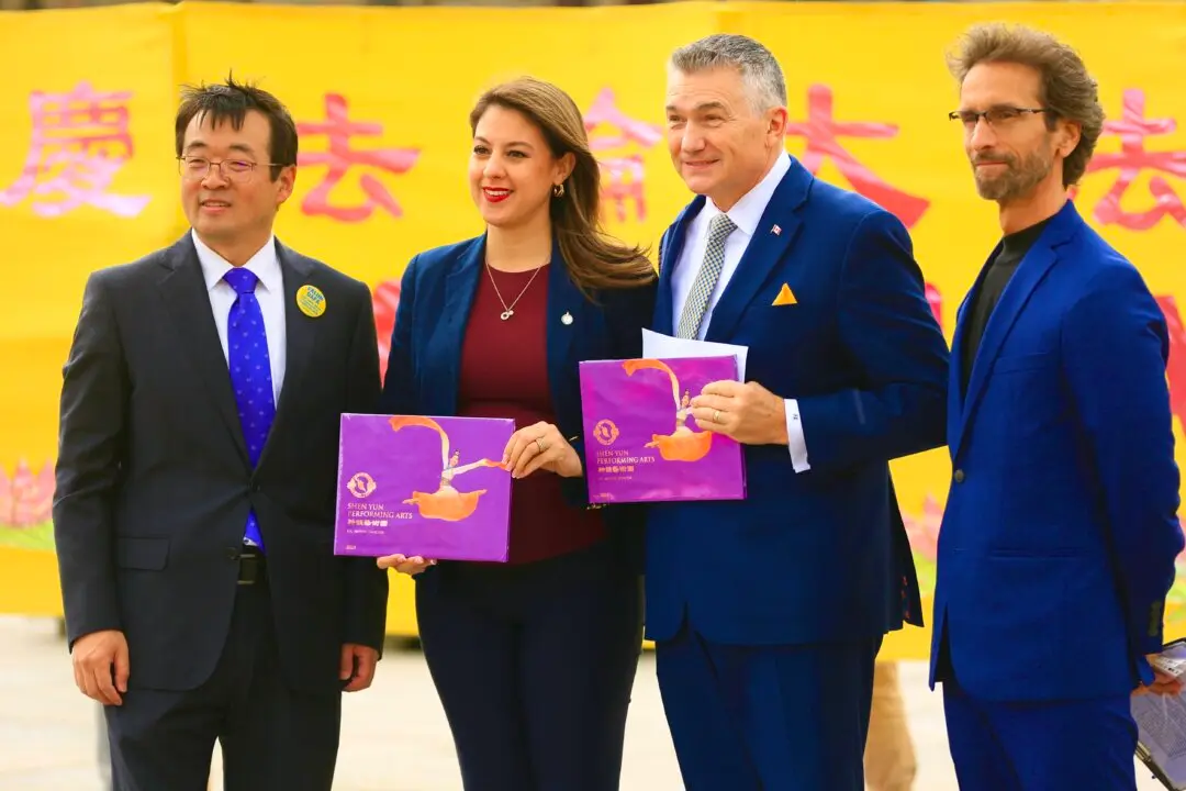 ‘Stand Together’: Canadian MPs Celebrate Falun Dafa Day, Condemn CCP’s Interference With Shen Yun