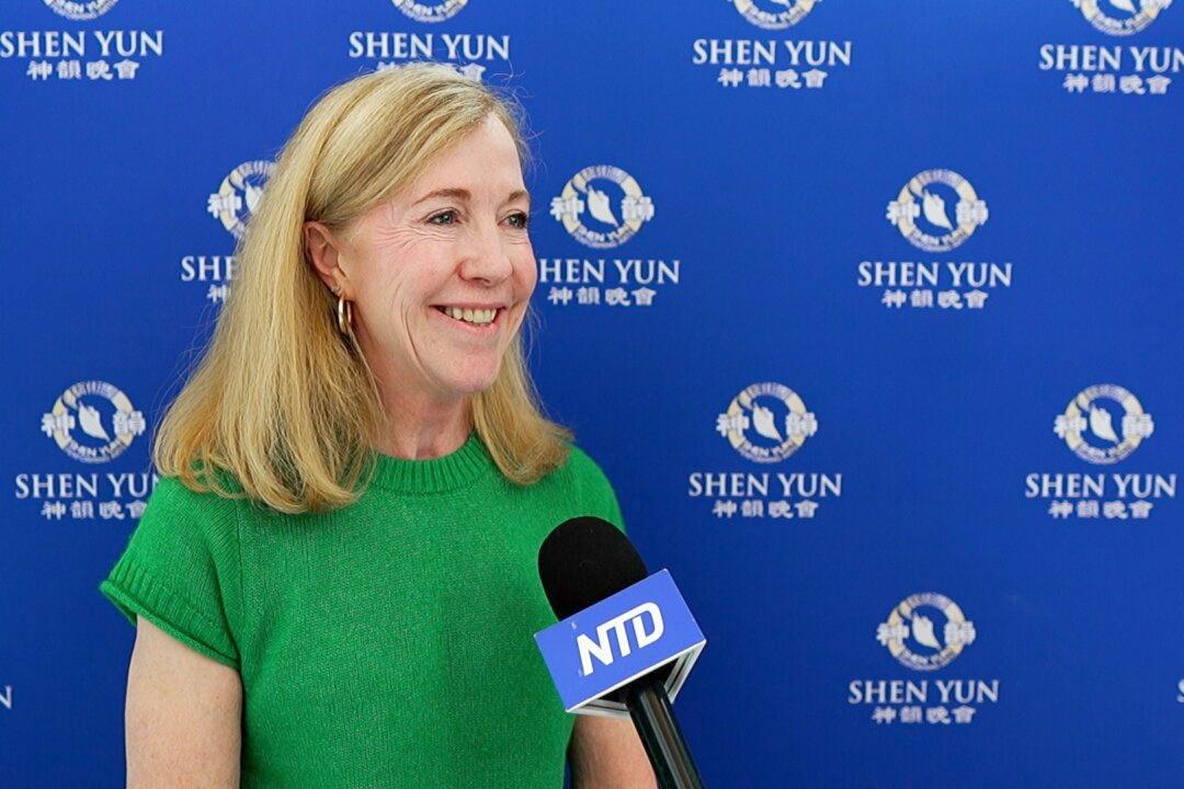 Company CEO Says Shen Yun Is ‘Fantastic, Unbelievable’